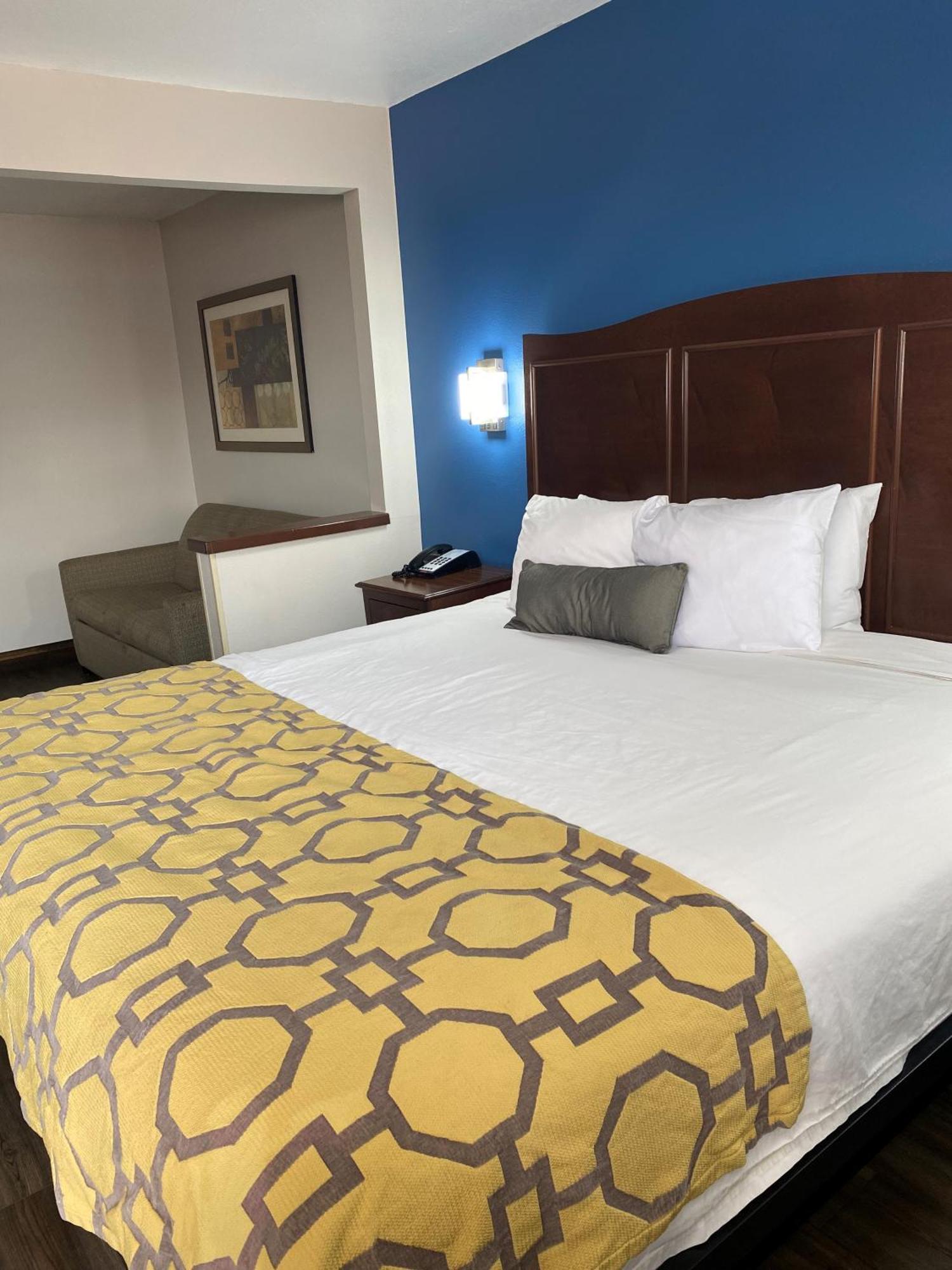 Baymont By Wyndham City/quail Springs Hotel Oklahoma City